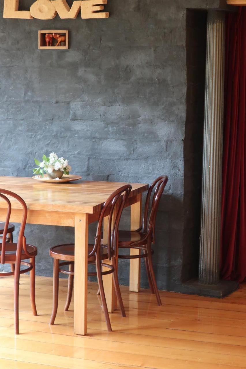 Cherry Top Farmstay - Boutique Eco Village Lilydale Dış mekan fotoğraf